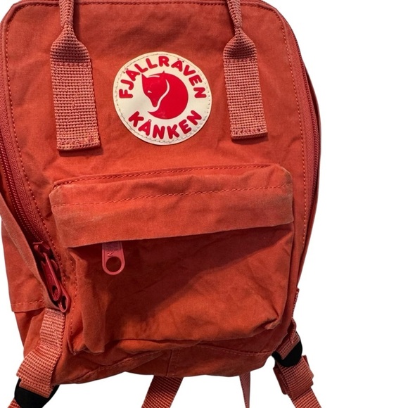 Fjallraven KÅNKEN MINI light Red Backpack main image 7